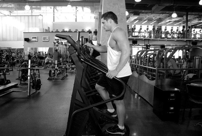 Stairmaster — start position demonstration photo