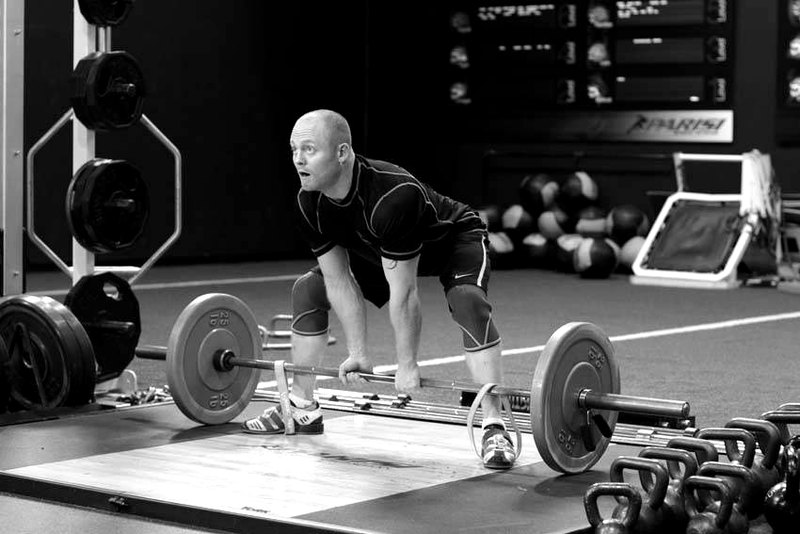 Sumo Deadlift with Bands — start position demonstration photo