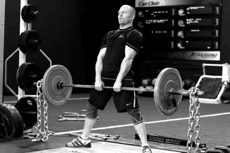 Sumo Deadlift with Chains — end position demonstration photo