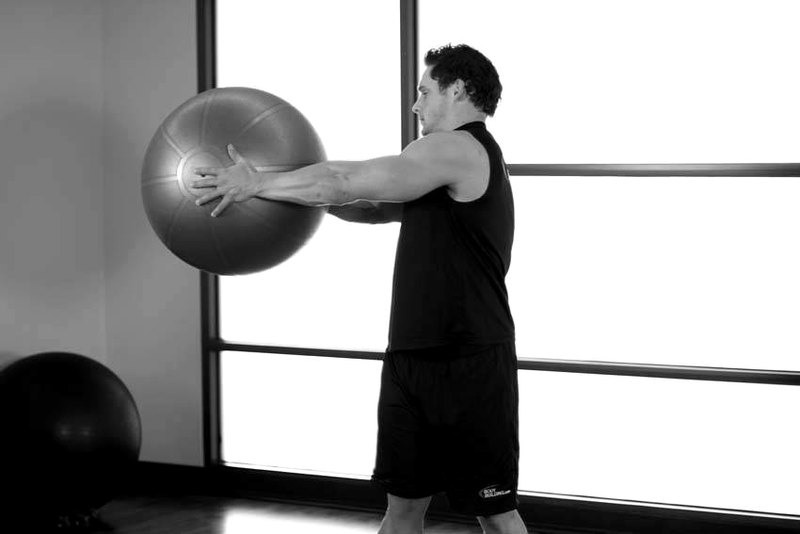 Torso Rotation — end position demonstration photo