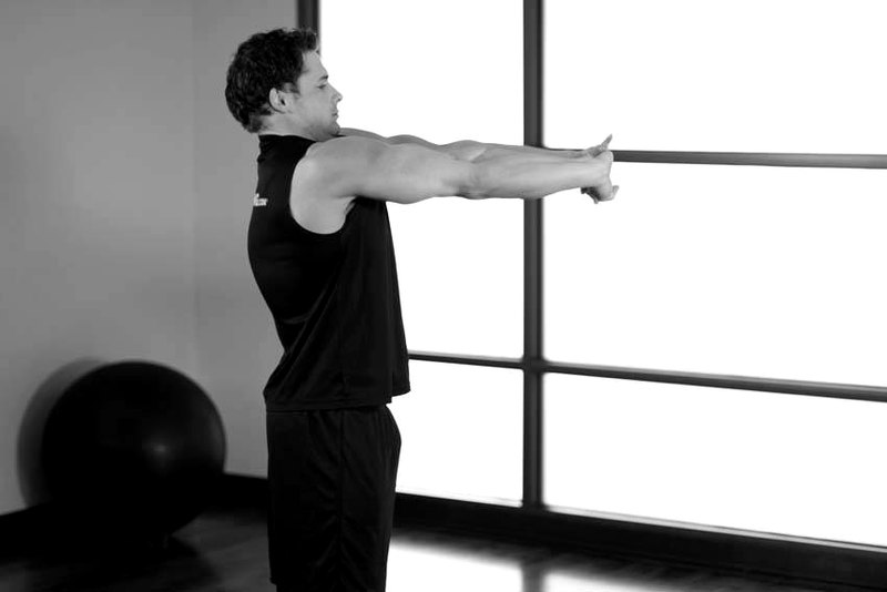Upper Back Stretch — end position demonstration photo