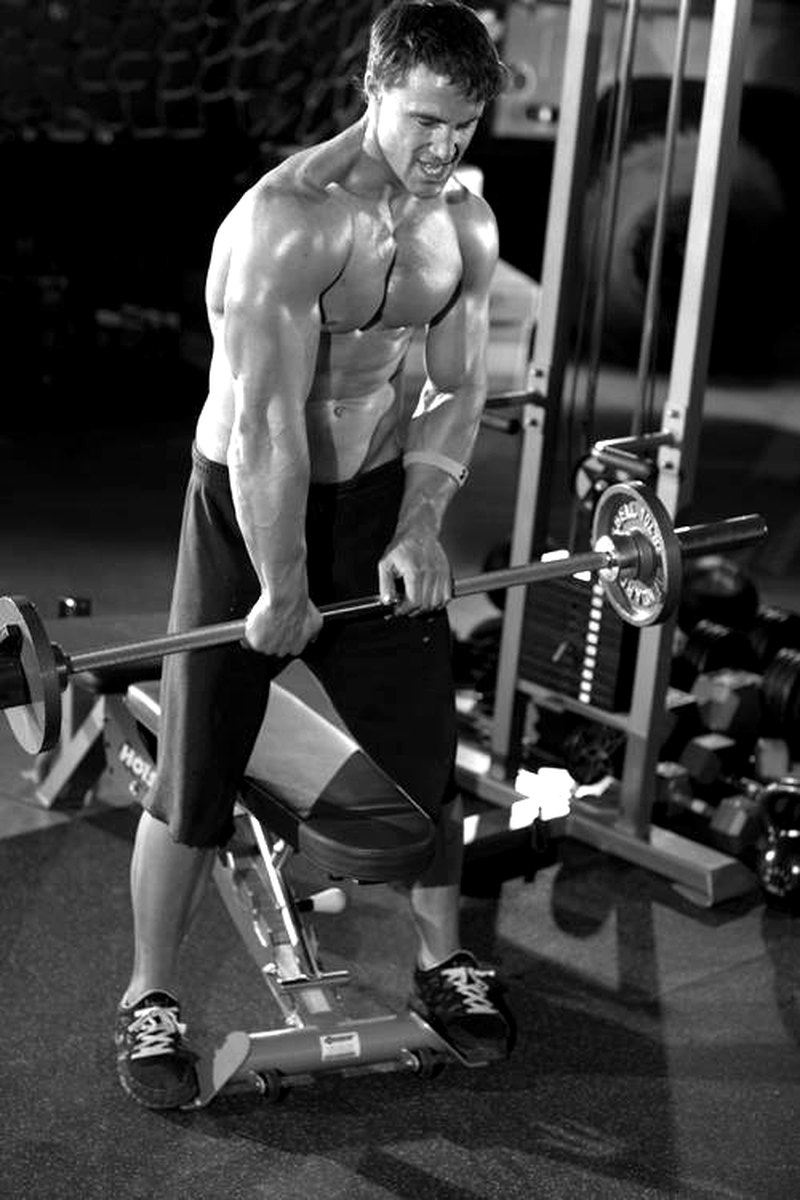 Wrist Rotations with Straight Bar — start position demonstration photo